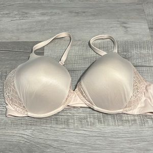 Body By Victoria Bra, Victoria’s Secret, 38D
